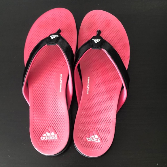 adidas supercloud flip flops